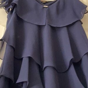 Ignite Evenings Jewel V-Neck Short Sleeve Georgette Tiered Caplet Shift Dress